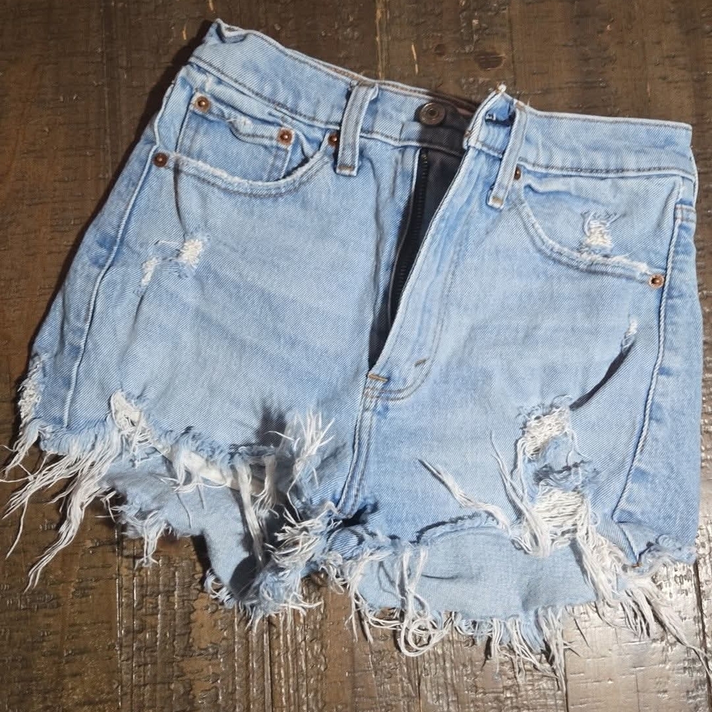 Size 00 Abercrombie Frayed Light Blue Jean Shorts Distressed High Rise Mom Short